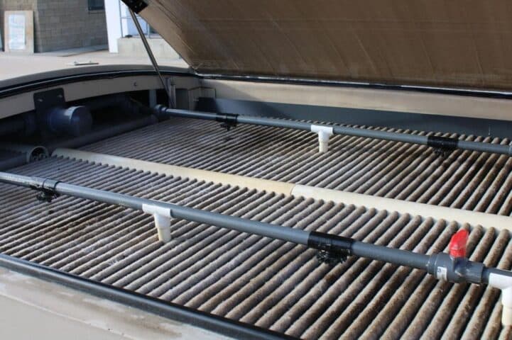 Professor helps turn sewage into 99% pure natural gas while cutting costs in half