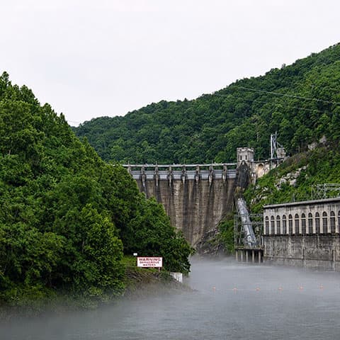 Scientists use satellite data to track how dams change river temperatures across the U.S.